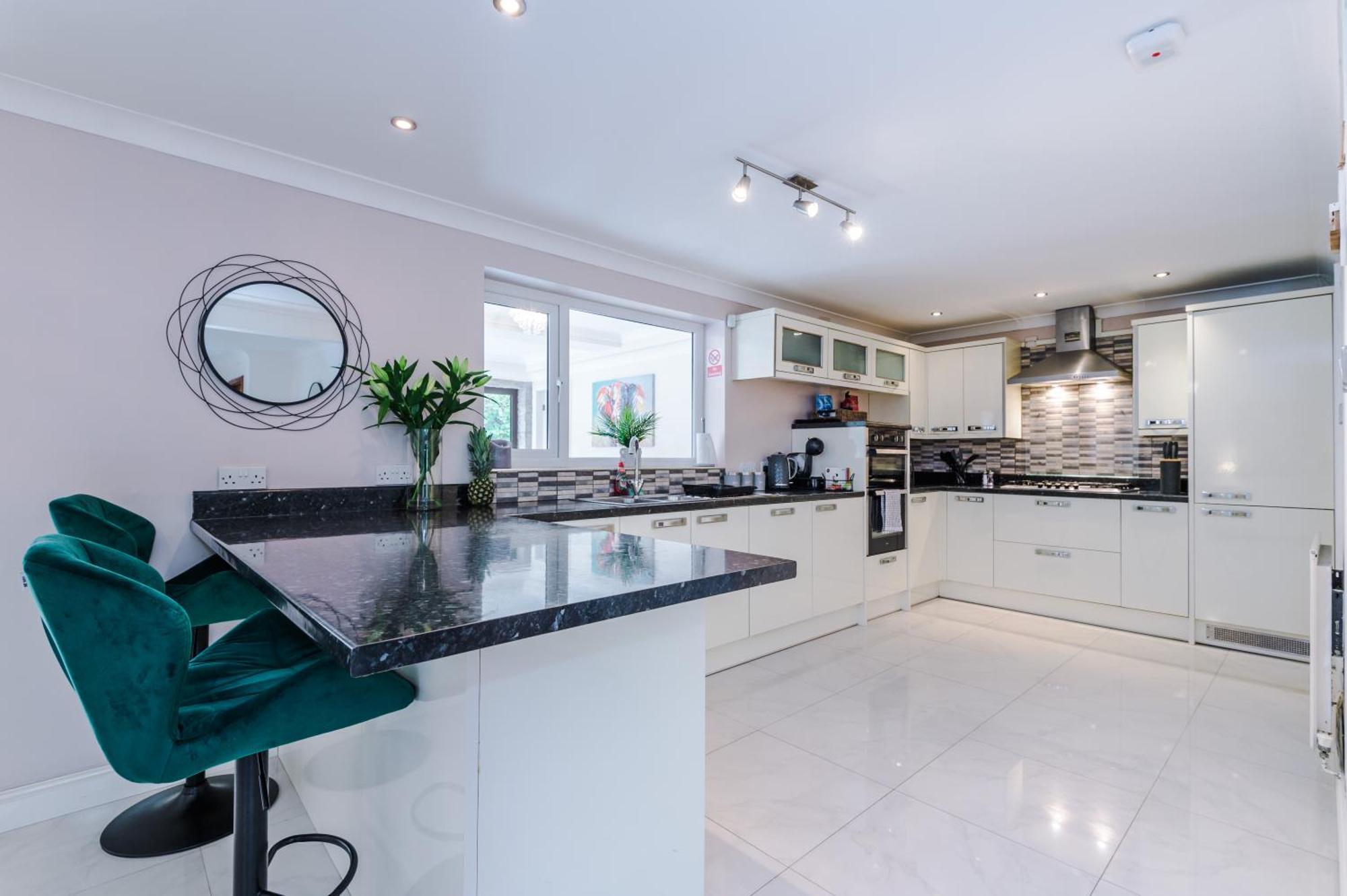 The Green- Beautiful & Spacious 5 Bed Detached In Worsley, Manchester Eksteriør billede